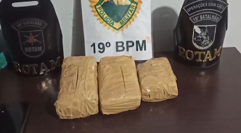 Jovem é preso transportando maconha em ônibus na Rodoviária de Toledo