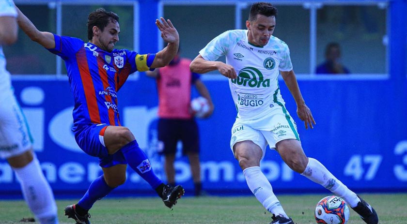 Chapecoense e Marcílio Dias finalmente jogarão pela semifinal do Catarinense