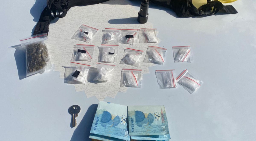 PM apreende adolescente por tráfico de drogas e veículo