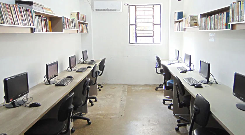 Penitenciária de Beltrão inaugura telecentro para custodiados