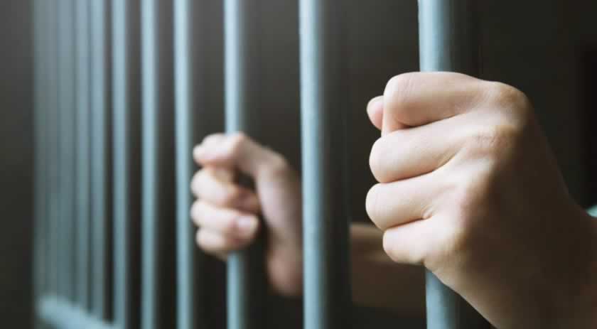 Homem é preso pela PM com mandado de prisão ativo