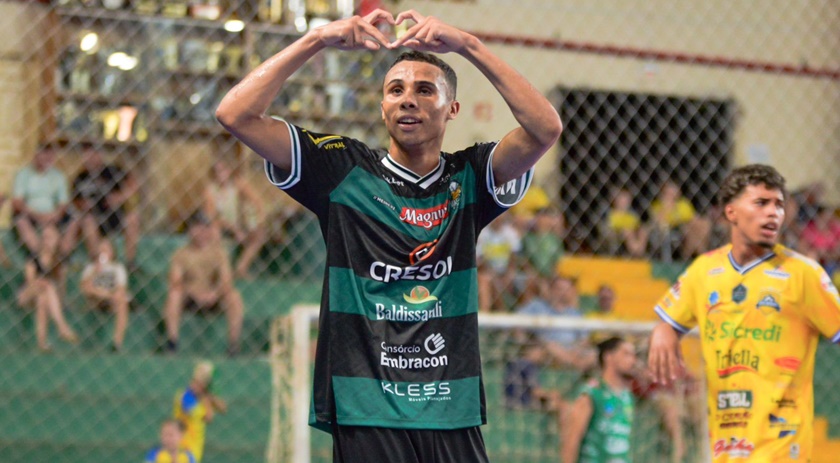 Marreco goleia o São Miguel fora de casa