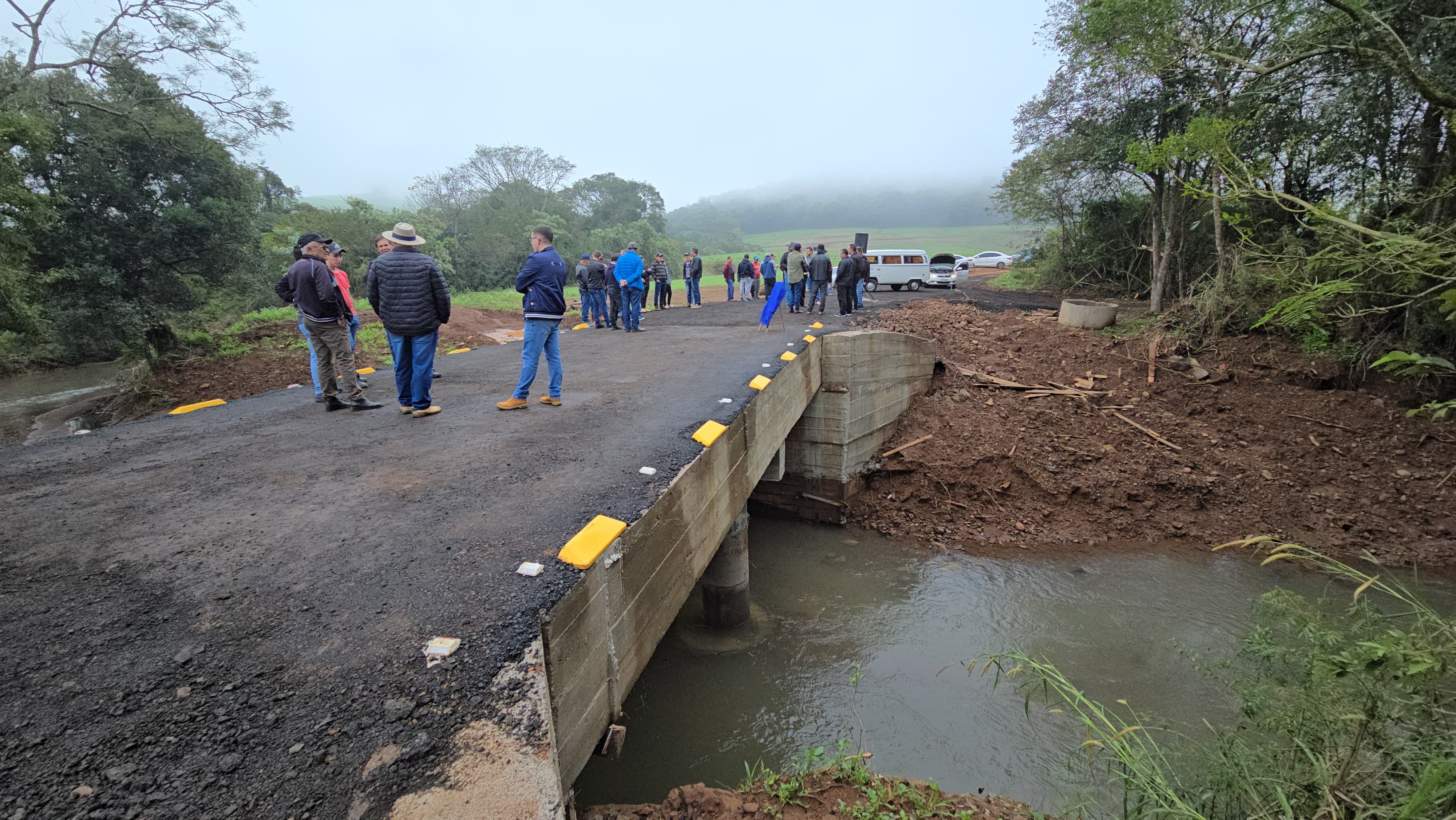 Parceria entre Beltrão e Flor da Serra viabiliza nova ponte no interior