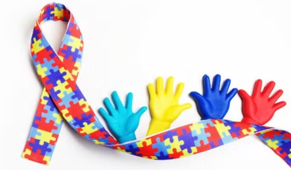 Lei com nome da filha do goleiro Cássio pune escolas particulares que negarem matrícula a alunos autistas