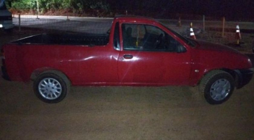 Casal de idosos é rendido e tem carro roubado em Marmeleiro