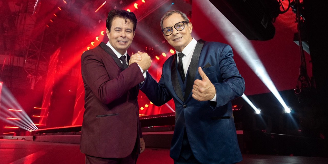 Althair e Alexandre se apresentam em show gratuito no calçadão de Beltrão