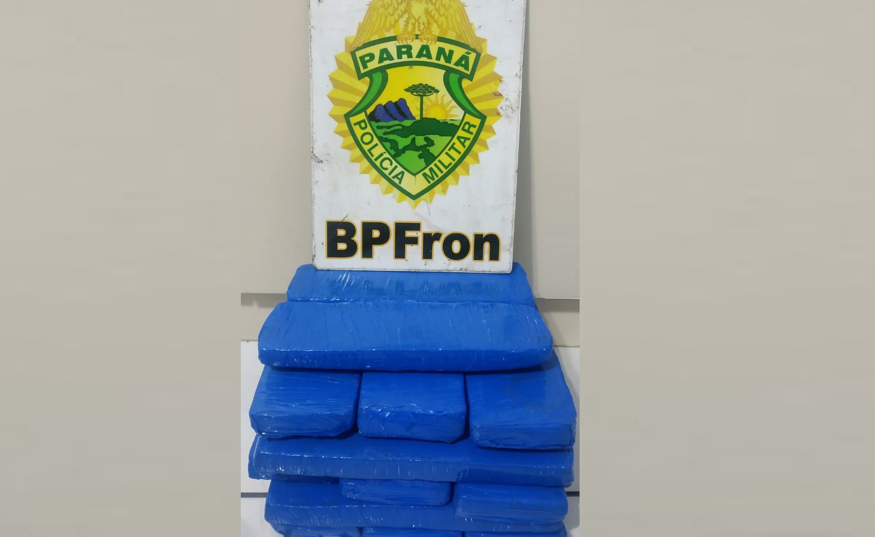 Foragido da Justiça é preso com mais de 12 Kg de maconha