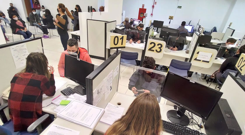 Agências do Trabalhador têm 8.968 vagas com carteira assinada disponíveis