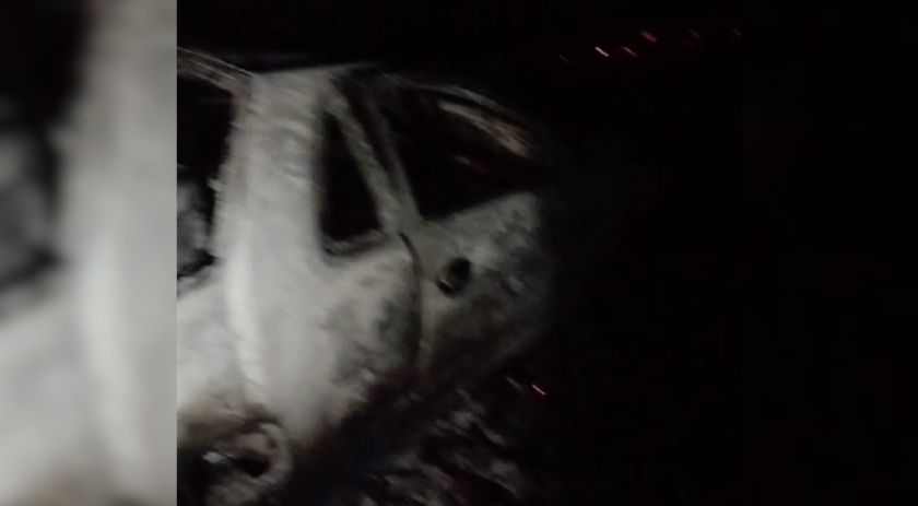 Veículo da Prefeitura de Capanema pega fogo e acaba incendiando plantação
