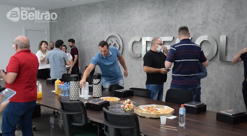 Cresol Tradição promove café da manhã com a imprensa