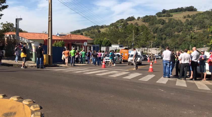 Ao menos quatro mortes: homem invade creche, esfaqueia crianças e professores