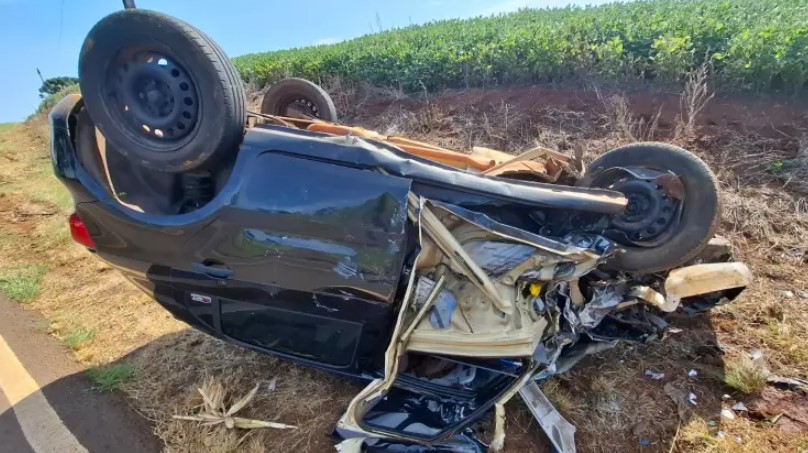 Colisão frontal deixa dois feridos na PR-565