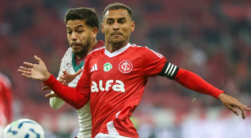 Inter perde para o Fluminense no Beira-Rio e fecha rodada um ponto acima do Z-4