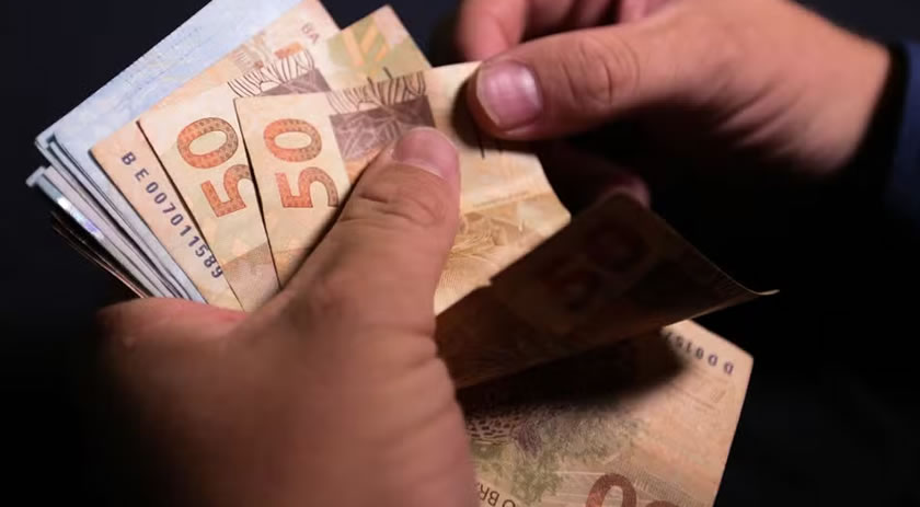 Dinheiro esquecido: BC diz que há R$ 10,5 bilhões nos bancos; mais de 48 milhões de pessoas físicas têm direito