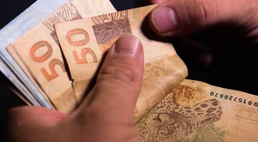 Bolsa Família começa a ser pago nesta quinta a 14 milhões de lares