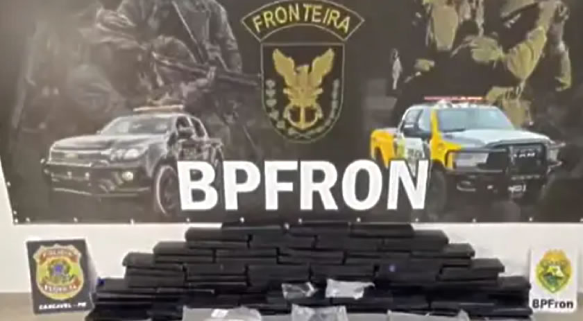 Abordagem na BR-277 termina com apreensão de mais de 112 quilos de maconha