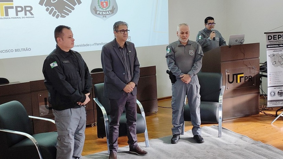 UTFPR-FB e DEPPEN-PR apresentam resultados positivos de canteiro de trabalho e lançam projeto de capacitação