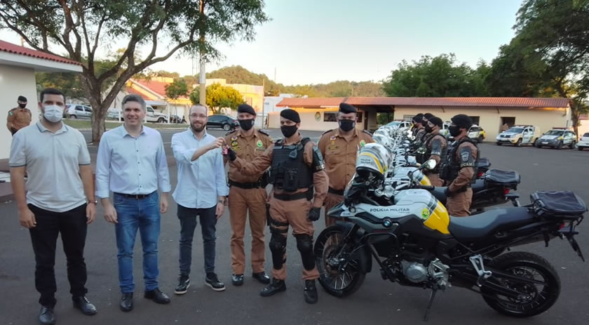 Batalhão da PM de Beltrão recebe motos BMW