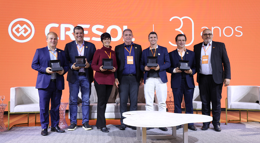 Cresol celebra 30 anos destacando o protagonismo do cooperativismo no país