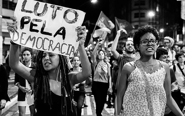 O Que é A Democracia E Os Jovens