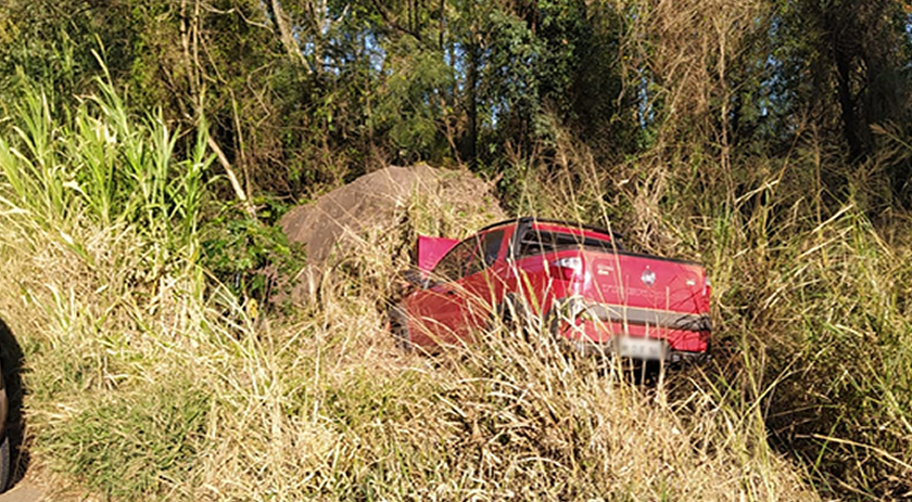 Motorista fica ferido em acidente na BR 163