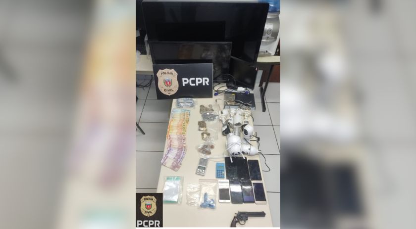 Três são presos por Tráfico de Drogas no bairro Pinheirinho em Francisco Beltrão