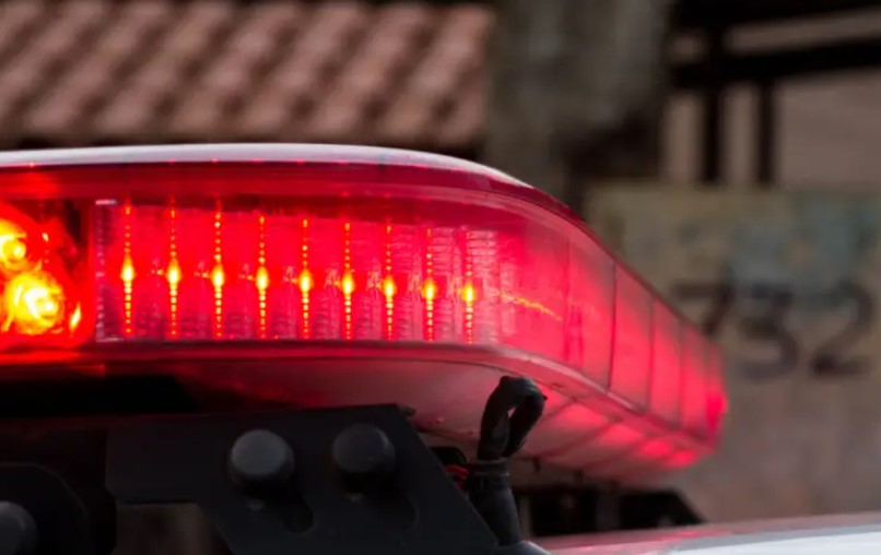 Golpistas invadem celular de policial da reserva e enganam morador