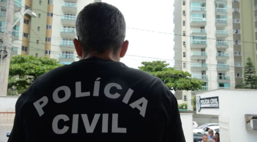 Polícia Civil apreende adolescente que planejava ataque à alunos e professores em escola