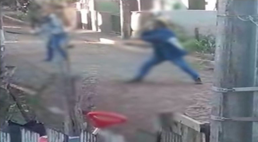 Vizinhos filmam briga com facão e foice no Paraná; veja vídeo
