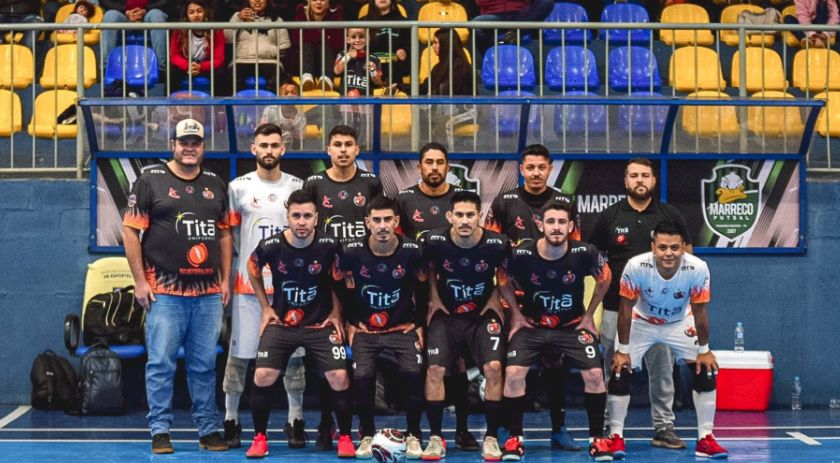 Trem bala conquista o municipal de Futsal