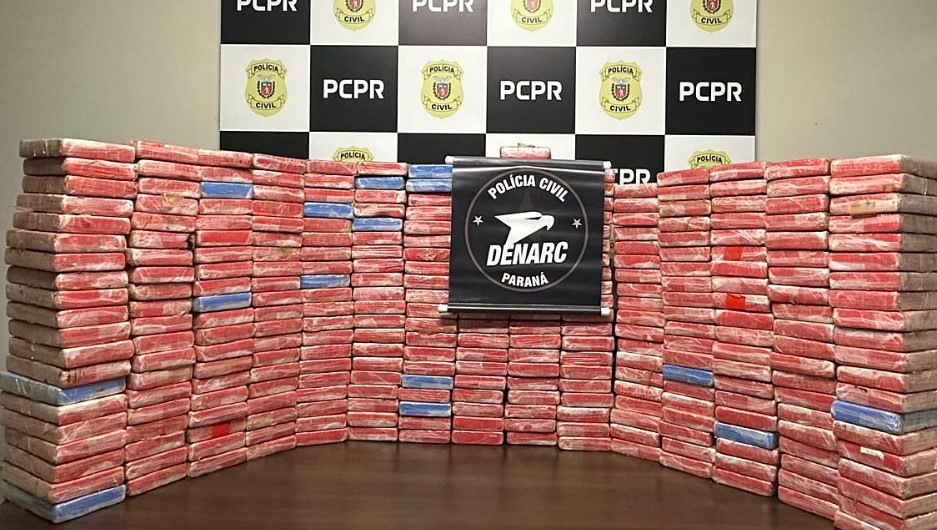 Polícia Civil apreende mais de 328 kg de cocaína na PR-280 