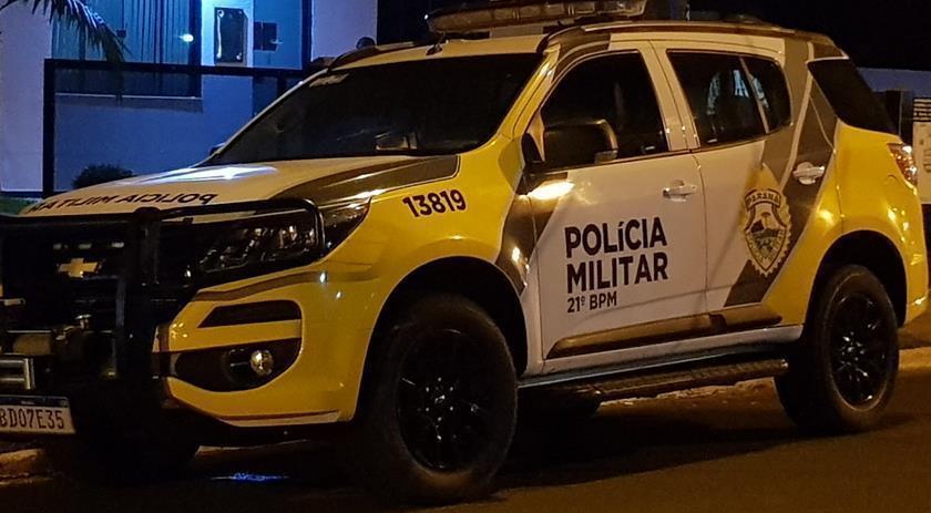 Homem rouba celular e empurra vítima de um barranco em Beltrão