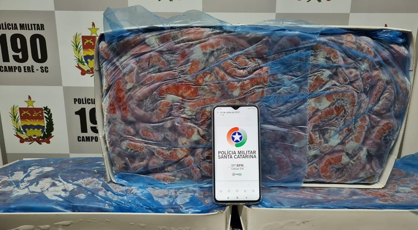 PM apreende 390Kg de camarão ilegal
