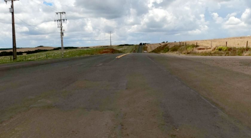 DER/PR licita conservação de estrada rural entre Clevelândia e Mangueirinha