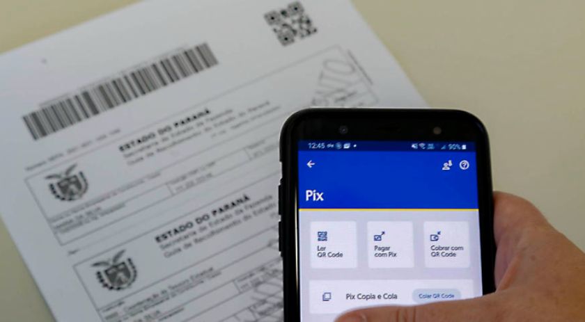 Em doze meses, 27% das operações de pagamento ao Estado foram por pix