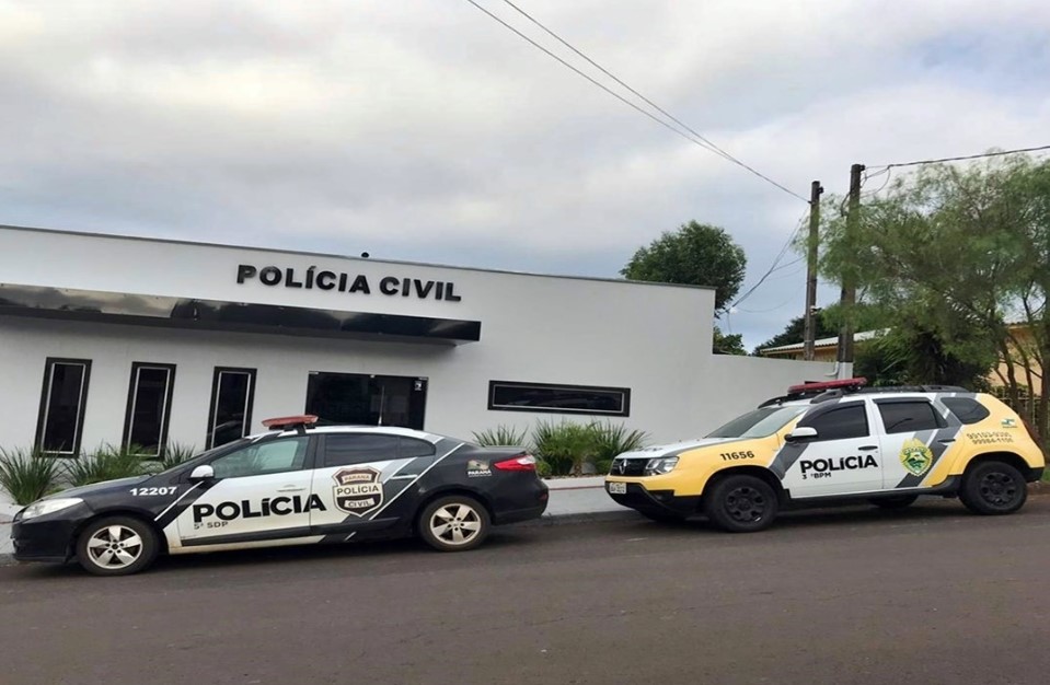 Homem é preso após roubo com agressão no centro