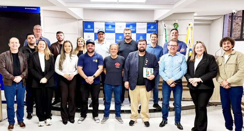 Rotary Industrial apresenta projetos sociais aos vereadores