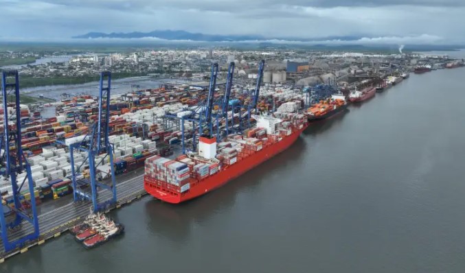 Exportações do Paraná crescem 1,2% em 2025 e somam US$ 23,6 bilhões, aponta Ipardes