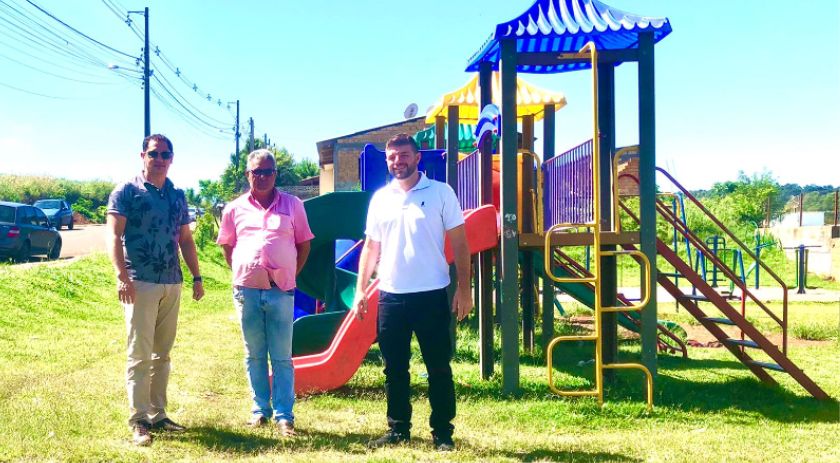 Bairro Pinheirão terá nova mini arena esportiva