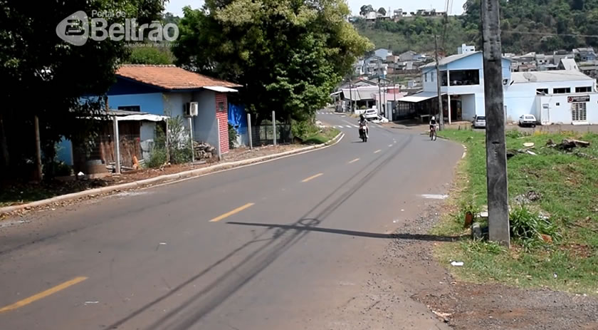 ''É muita velocidade'': moradores querem instalação de lombadas em rua do bairro Cantelmo