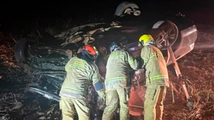 Colisão frontal na PRC-369 deixa quatro mortos, incluindo uma criança