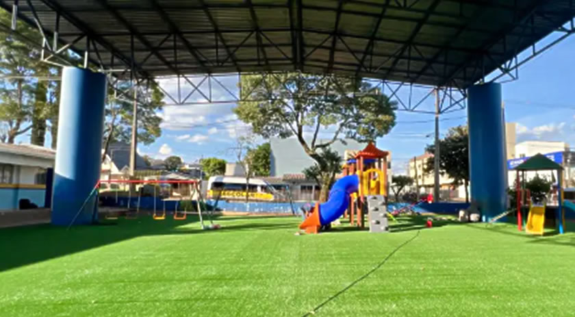 Novos parquinhos ampliam espaços de aprendizado e lazer na rede municipal