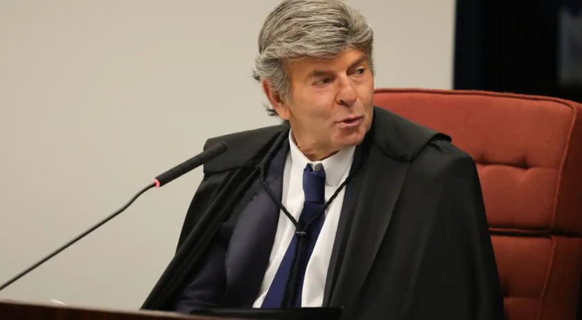 Fux absolve Bolsonaro e condena Braga Netto e Cid pela trama golpista