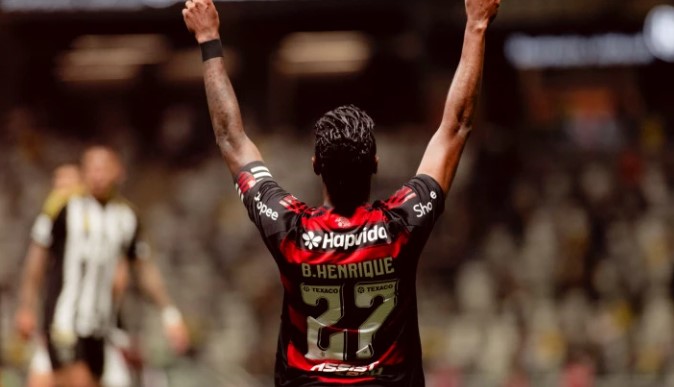 Flamengo empata com o Atlético-MG e fica perto do título brasileiro