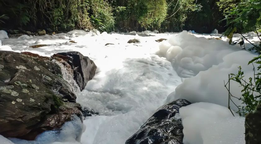 Joinville decreta emergência após vazamento de ácido sulfônico