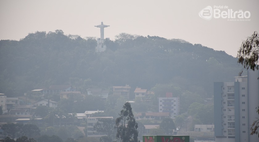 Sudoeste enfrenta tempo instável e fumaça das queimadas no Centro-Oeste