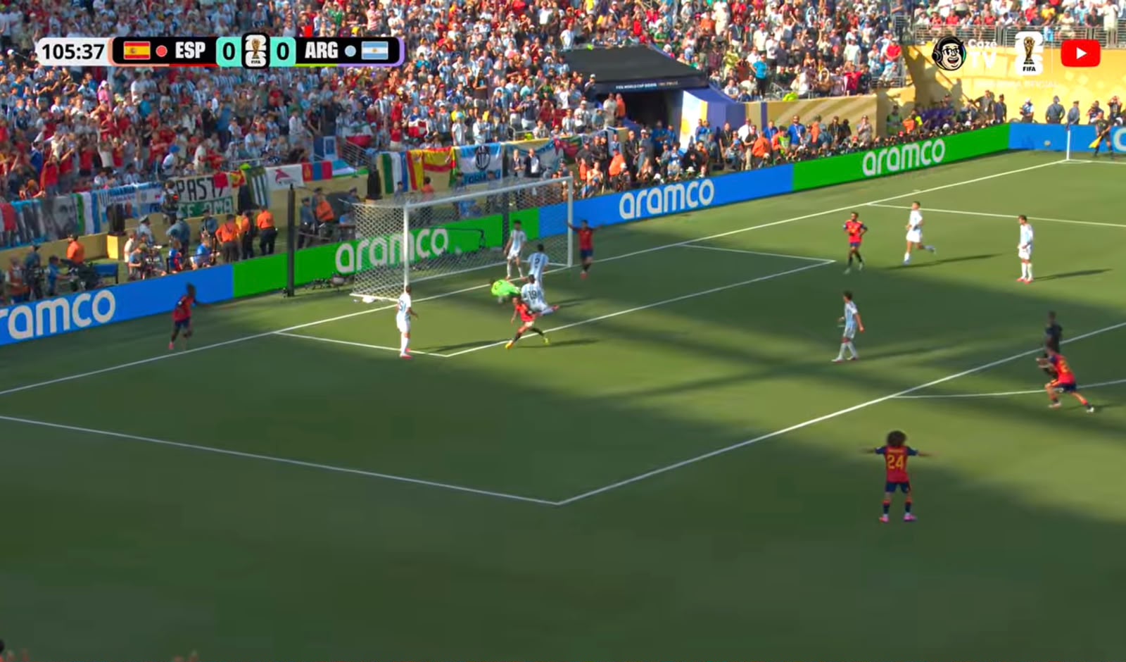 Sem ver a cor da bola, Argentina é dominada pela Espanha e perde a final na prorrogação com gol de Ferran Torres