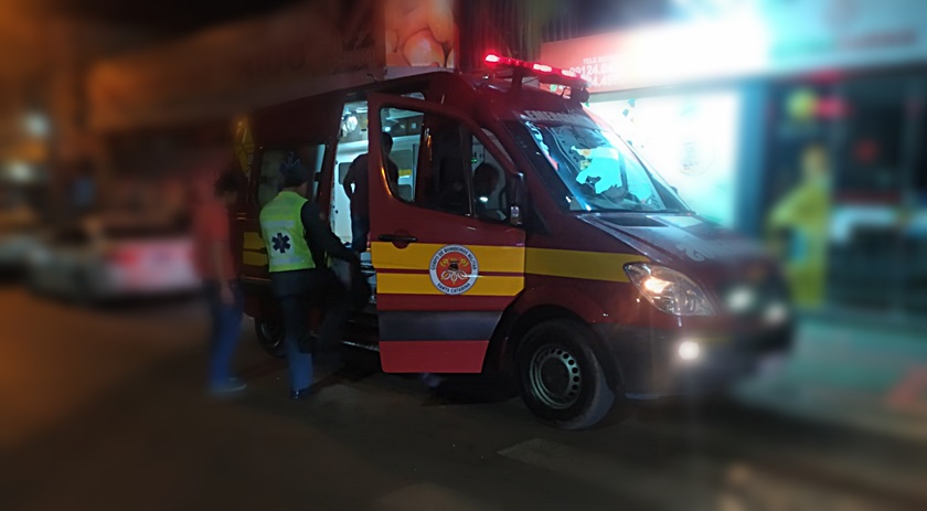 Homem desmaia em casa noturna e Bombeiros são acionados