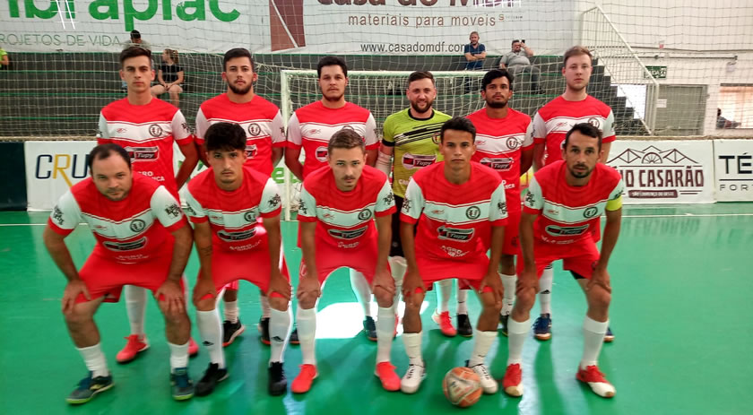 Futsal masculino de Campo Erê estreia com vitória na fase regional dos JASC