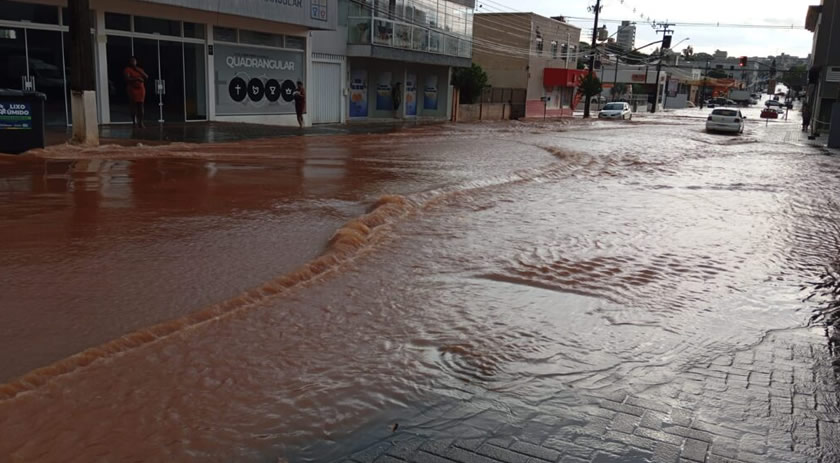 Temporal atinge o município na tarde desta quarta